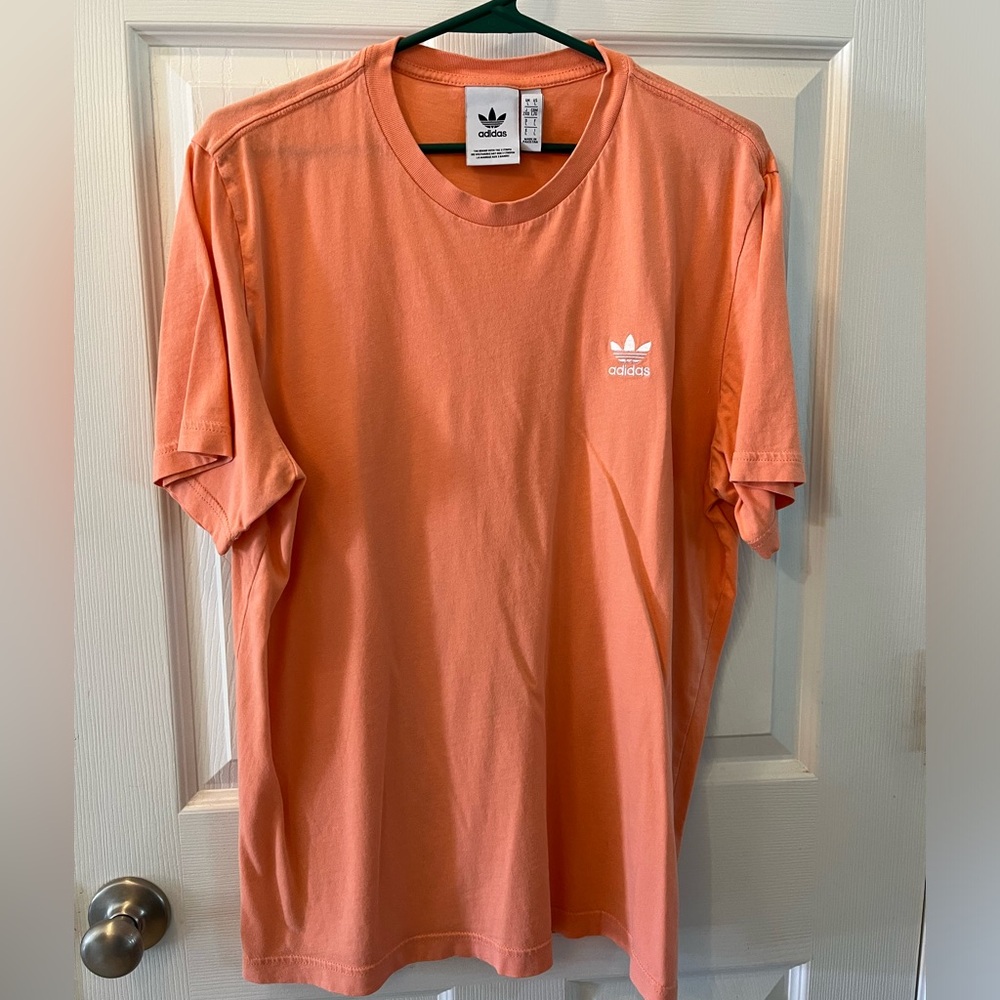 Adidas Large Short Sleeve Peach Pink T-Shirt
